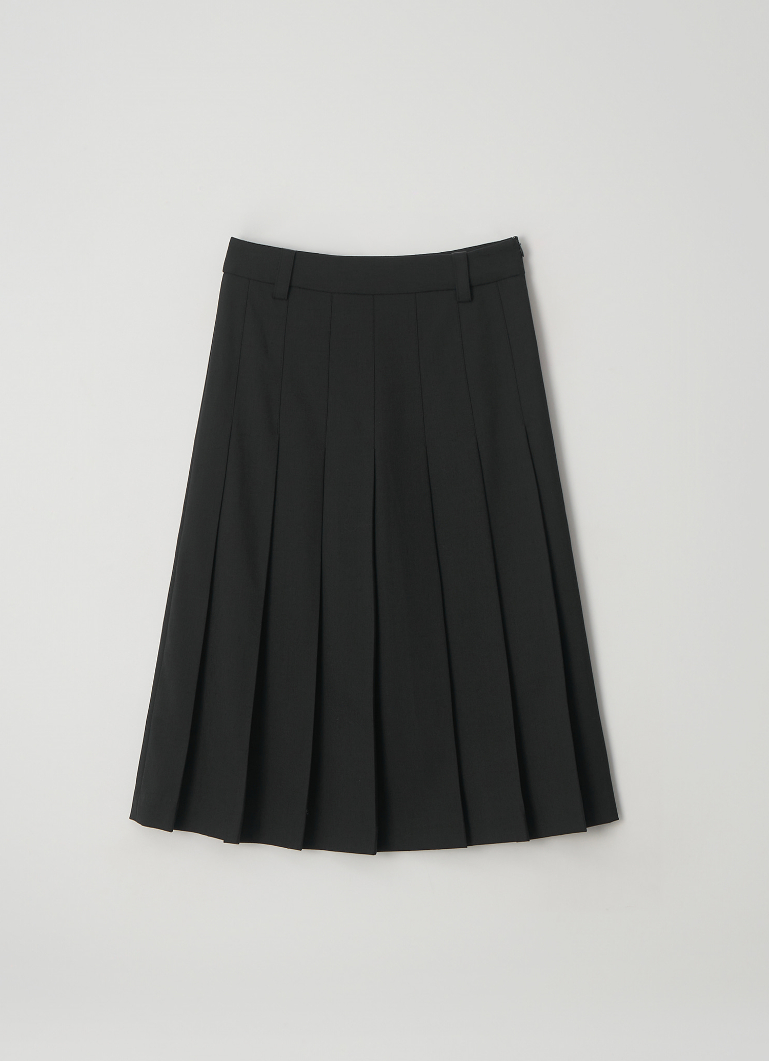Sally pleats skirt (charcoal black)